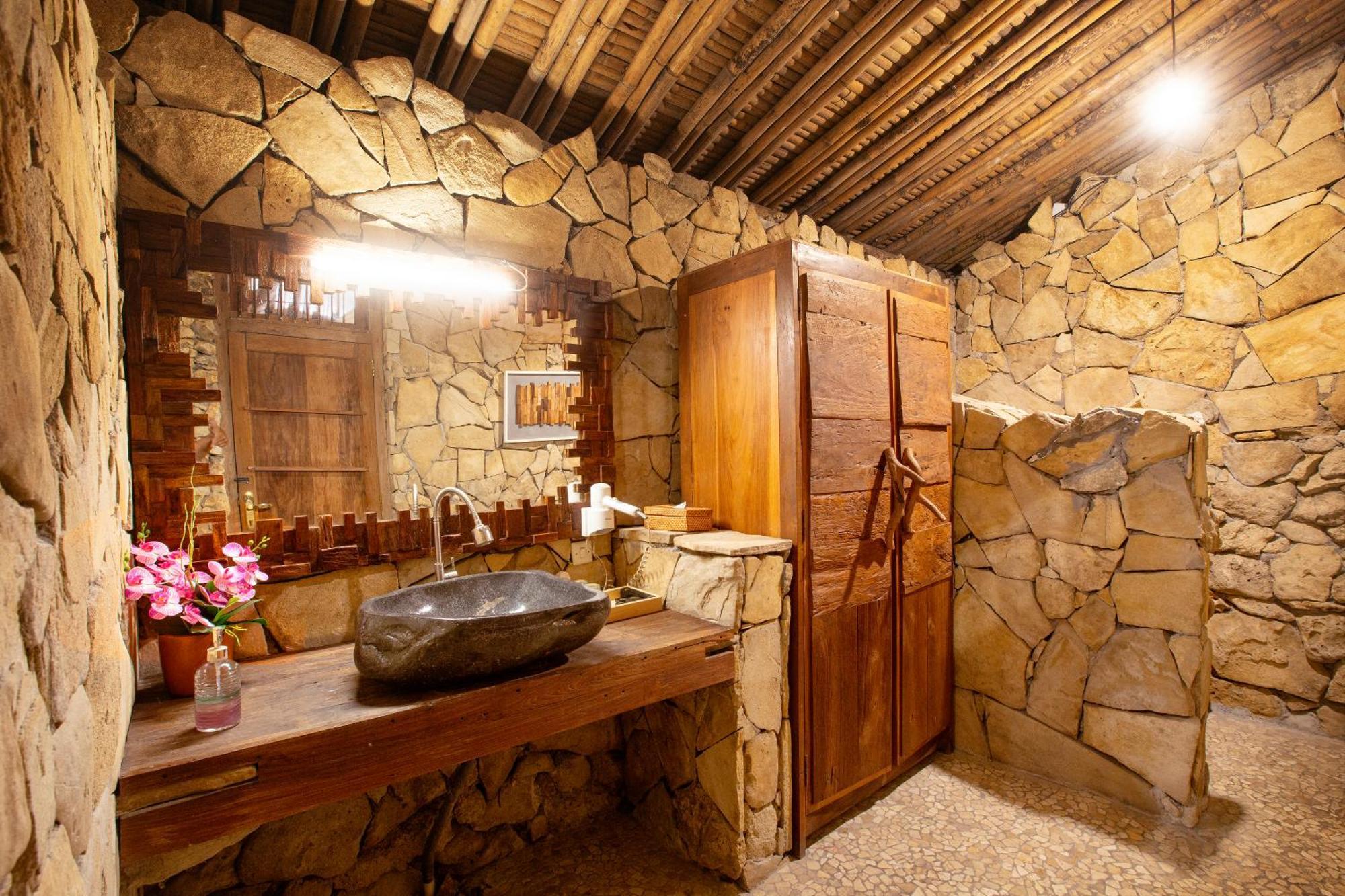 Resort Rajaklana And 4*